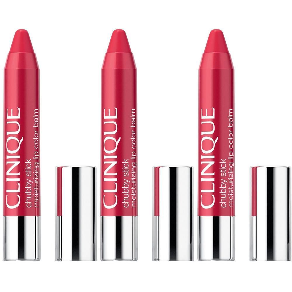 Drie rode Clinique Chubby Sticks met zilveren dopjes.