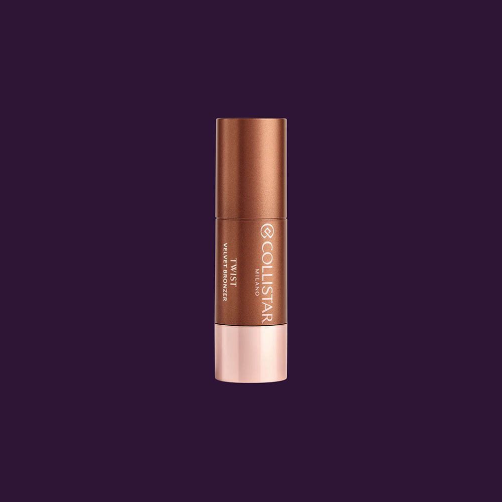 Un stick Collistar Twist Velvet Bronzer, capuchon ouvert, sur fond sombre.