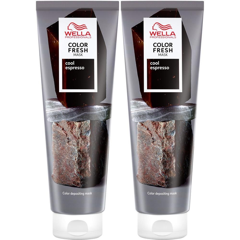 Deux tubes de Wella Color Fresh Mask Cool Espresso. Emballage sombre et brillant avec illustration de pierre et de couleur.