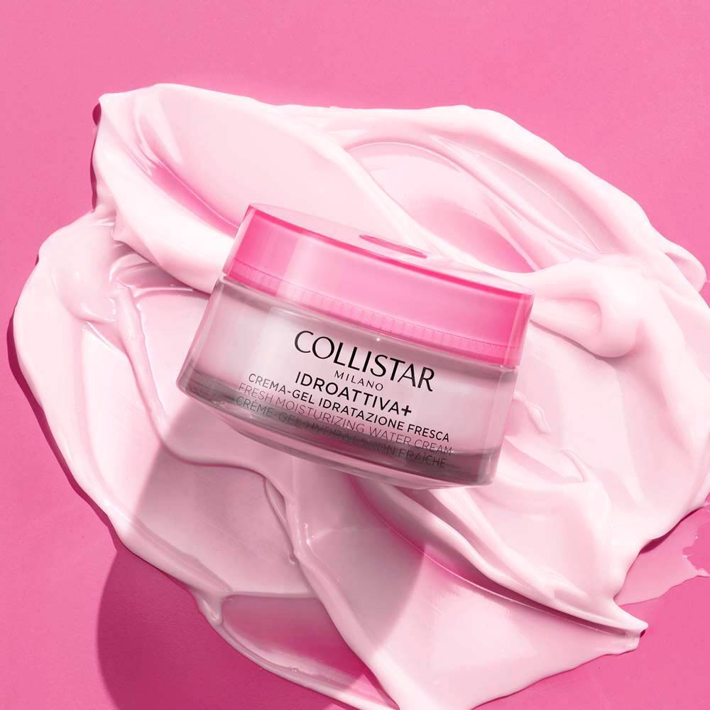 Crème-Gel Hydratation Fraîche Collistar Idroattiva+ dans un pot en verre, entouré de texture crémeuse.