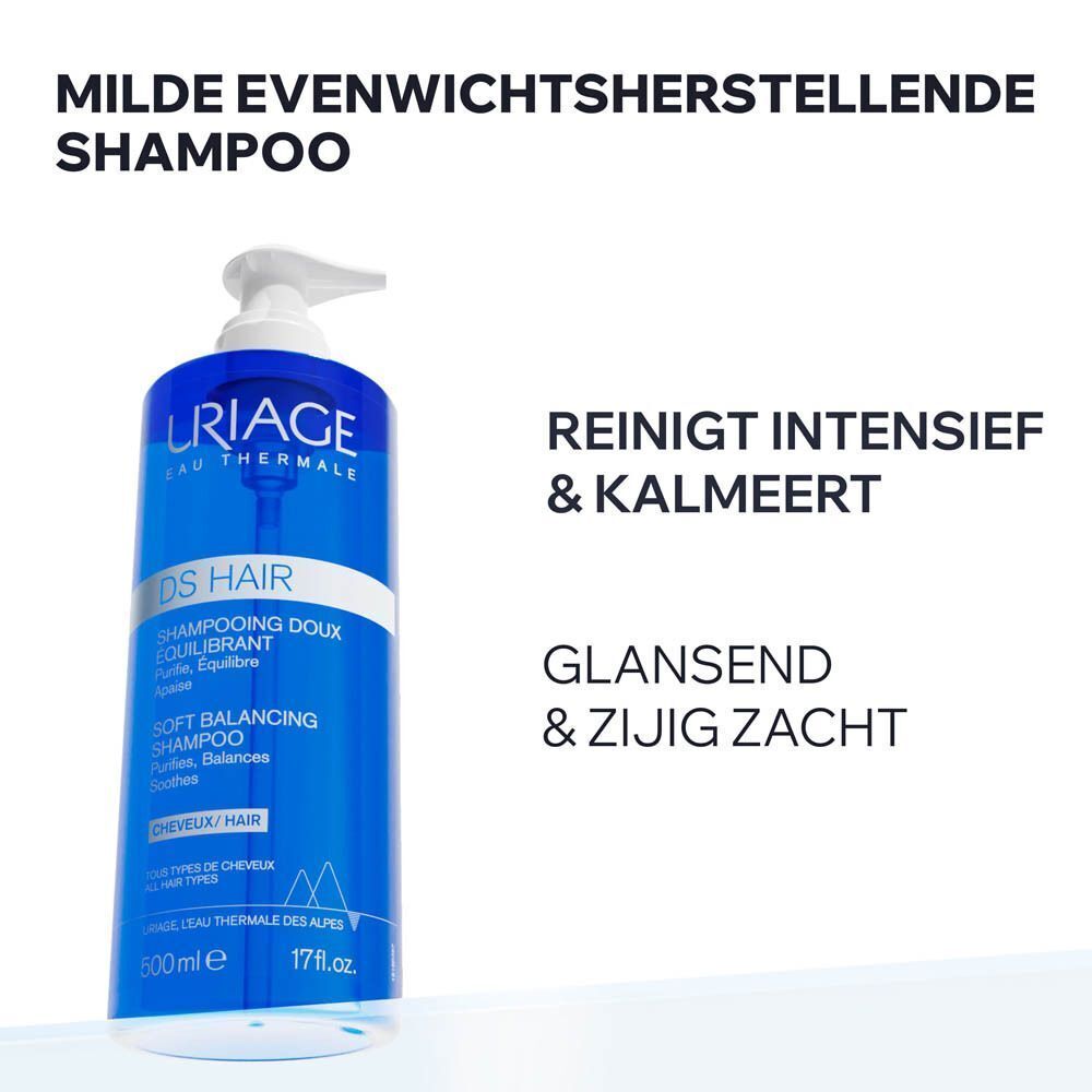 Twee blauwe flacons Uriage DS Hair Shampooing Doux Équilibrant met pomp, 500ml. Gele cirkel met '2=1*'.