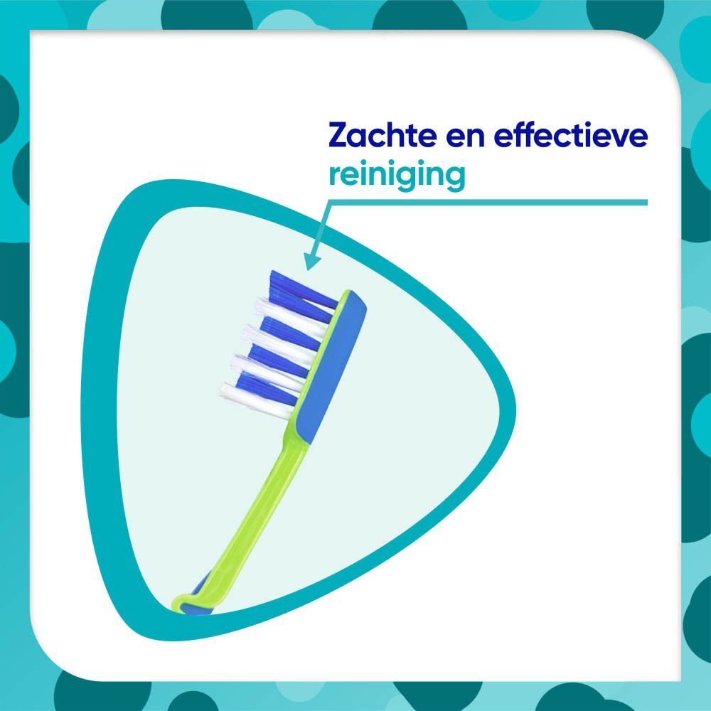 Sensodyne Junior tandenborstel: zachte borstelharen voor zachte en effectieve reiniging.