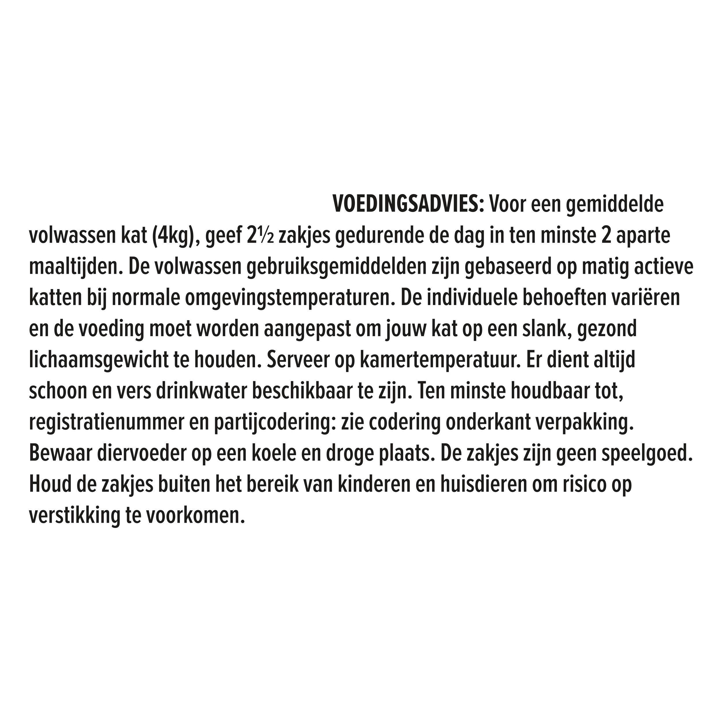 Twee Purina Pro Plan Adult Delicate Digestion kattenvoer verpakkingen op elkaar gestapeld.