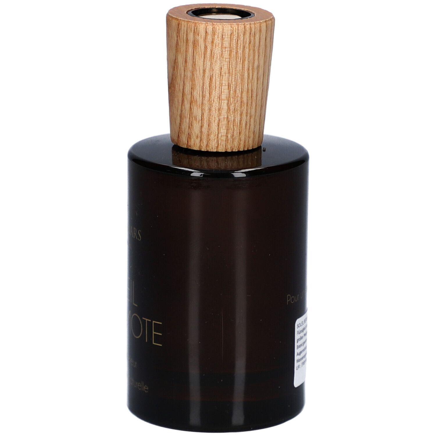 Bruine glazen fles met houten dop. Etiket op de achterkant met tekst. Productnaam onleesbaar.