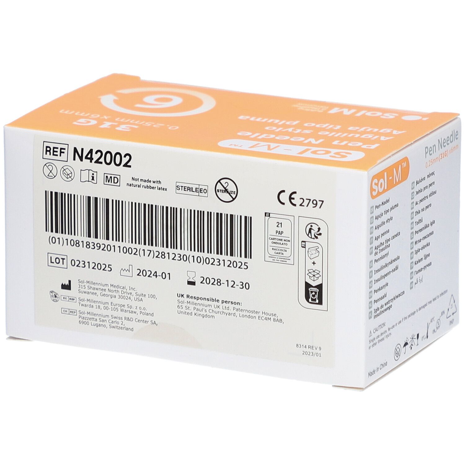 Achterkant van de Sol-M Pen Needle verpakking. Bevat 6 naalden. Opschriften: REF N42002, MD, CE2797, lotnummer, vervaldatum, barcode.
