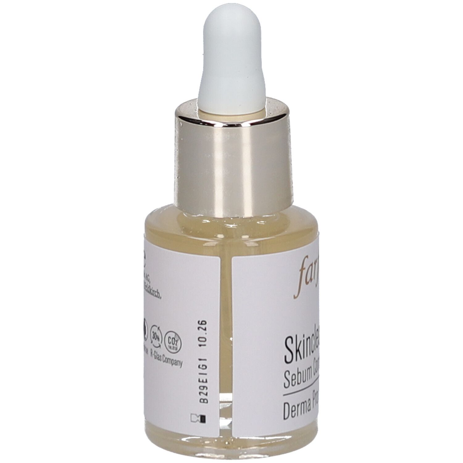 Serumfles met pipet. Opschrift: Farfalla, Skinclear, Sebum Control Nachtserum, Derma Pro Biome. Achterkant met tekst.