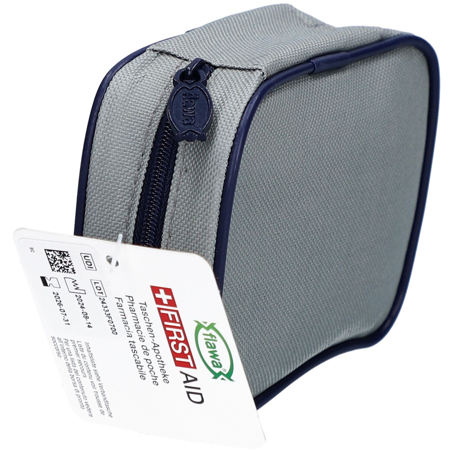 Trousse de premiers secours grise avec fermeture éclair et bordure bleues. Étiquette avec texte. Logo "flawa".