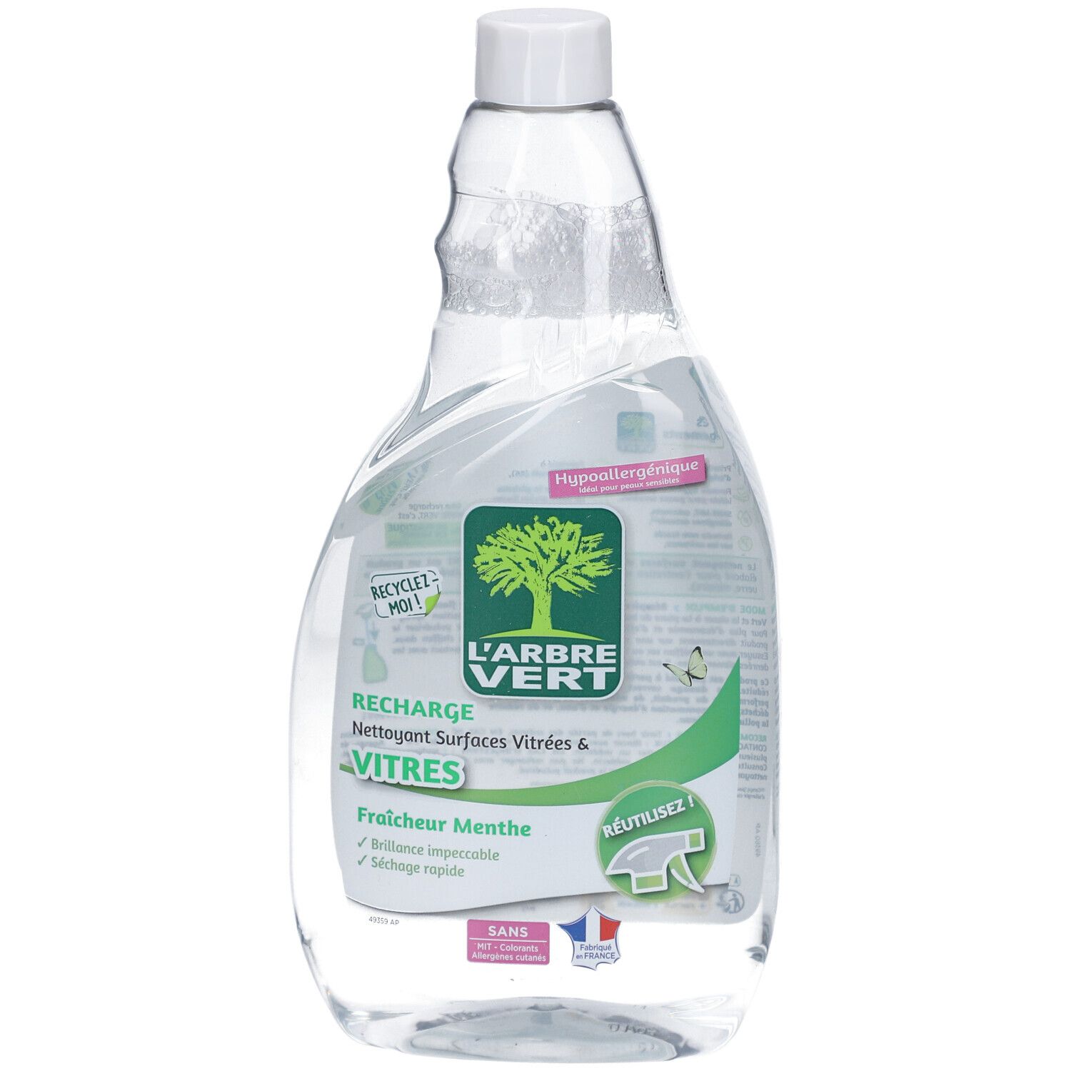 Transparante fles met witte dop. Etiket met logo en tekst: L'ARBRE VERT, RECHARGE, Vitres. Groen boomlogo.