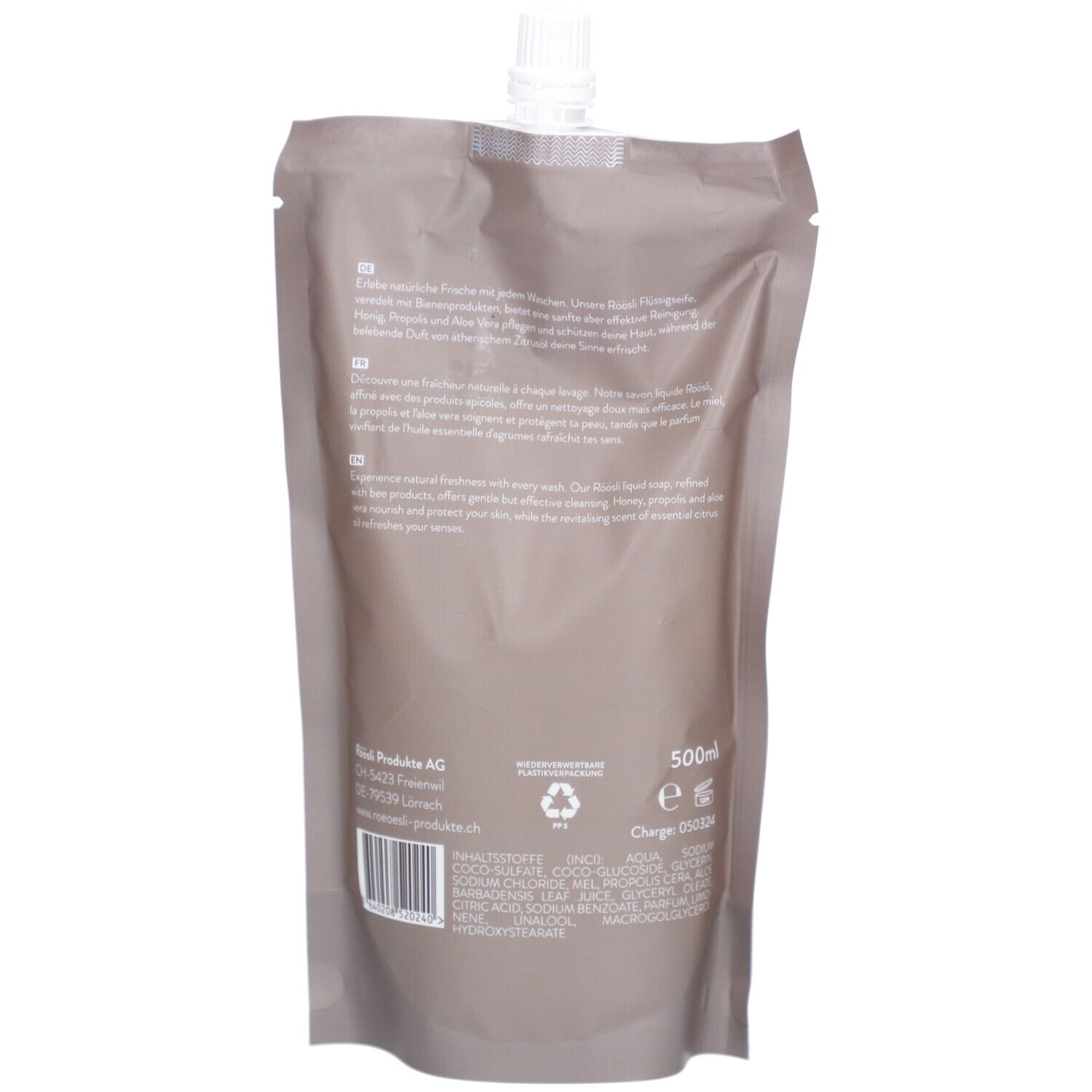 Achterkant van de navulverpakking. Tekst in meerdere talen. Informatie over ingrediënten en fabrikant. Recyclingsymbool.