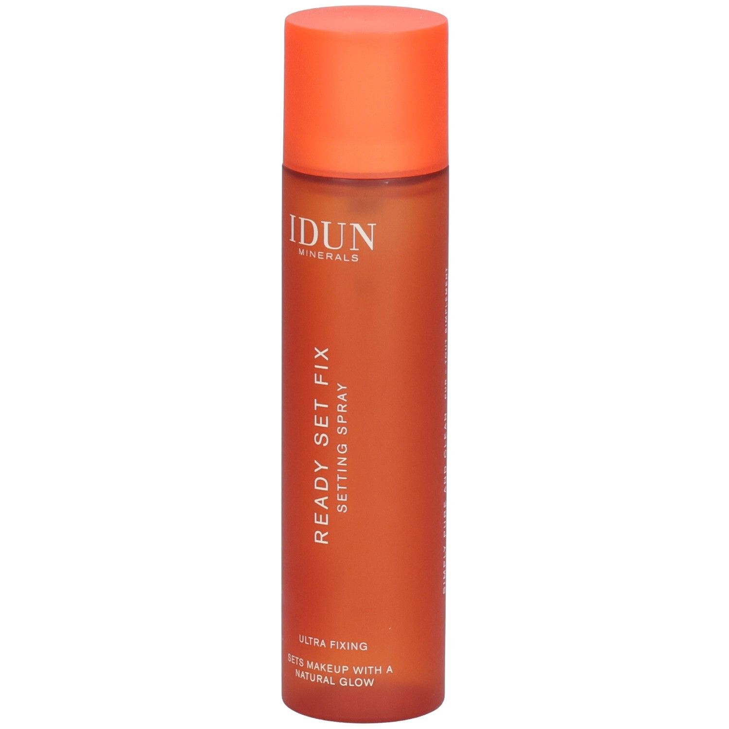 Oranje spuitfles. Opschrift: IDUN Minerals, READY SET FIX, SETTING SPRAY. Ultra Fixing. Sets Makeup with a Natural Glow.