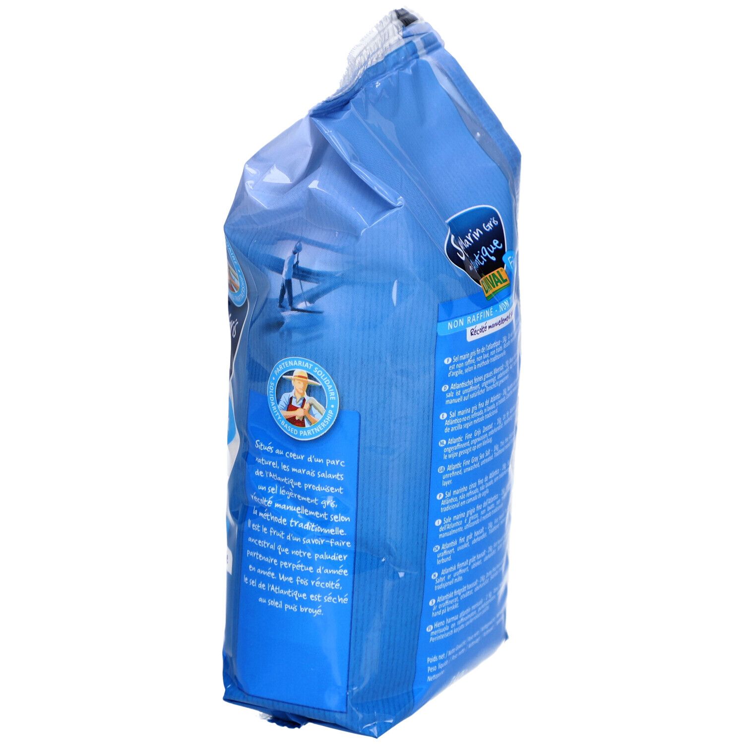 Zijaanzicht van een 1kg zak Danival Atlantisch Zeezout Onverfijnd Fijn met productinformatie.