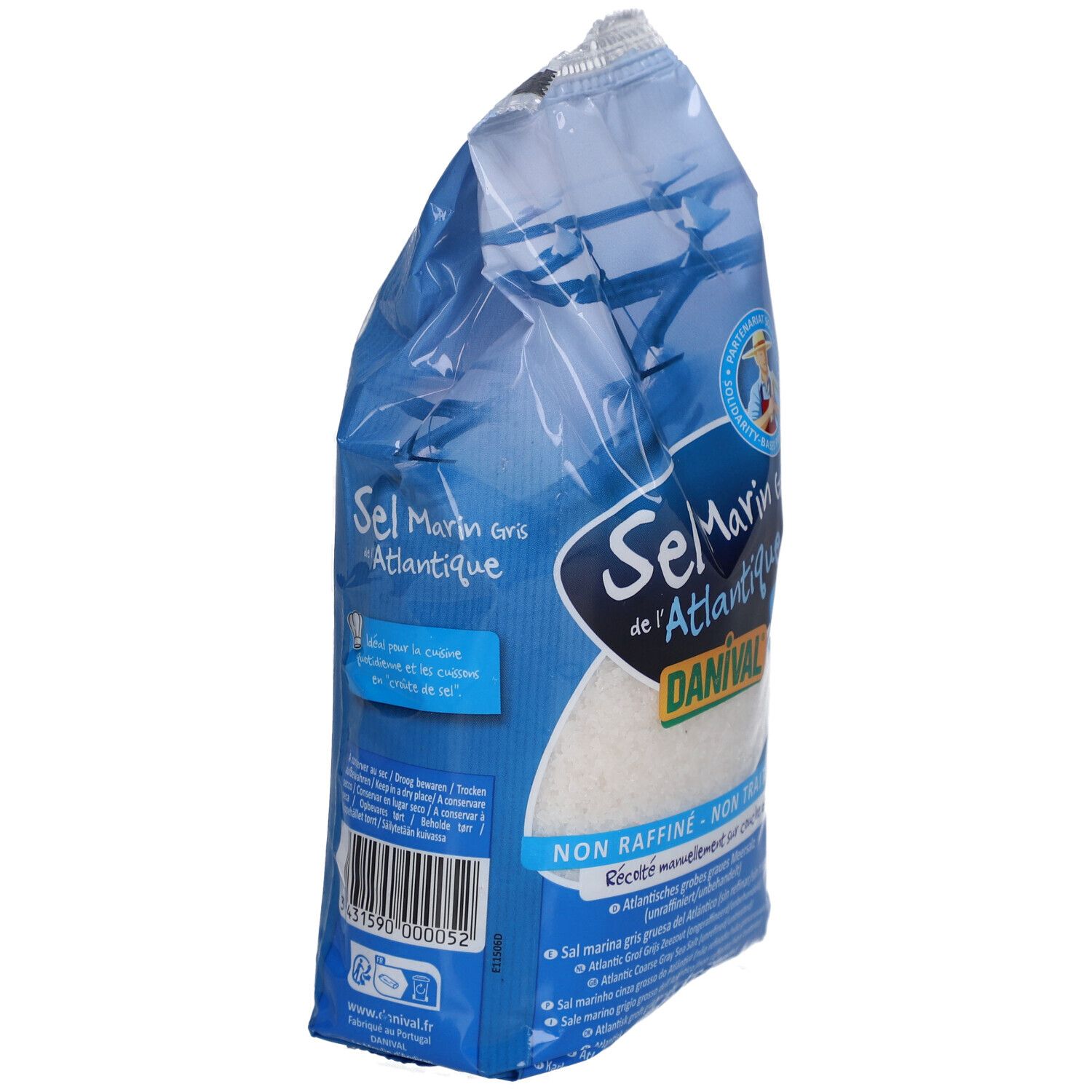 Côté d'un sachet de gros sel marin de l'Atlantique Danival, avec informations produit.
