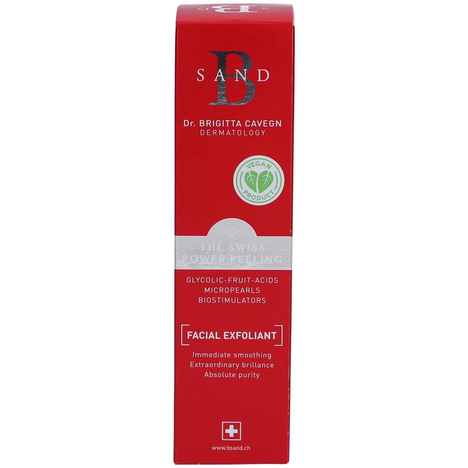 Boîte rouge. Inscription: B SAND, Dr. Brigitta Cavegn, THE SWISS POWER PEELING, label vegan, Croix suisse.