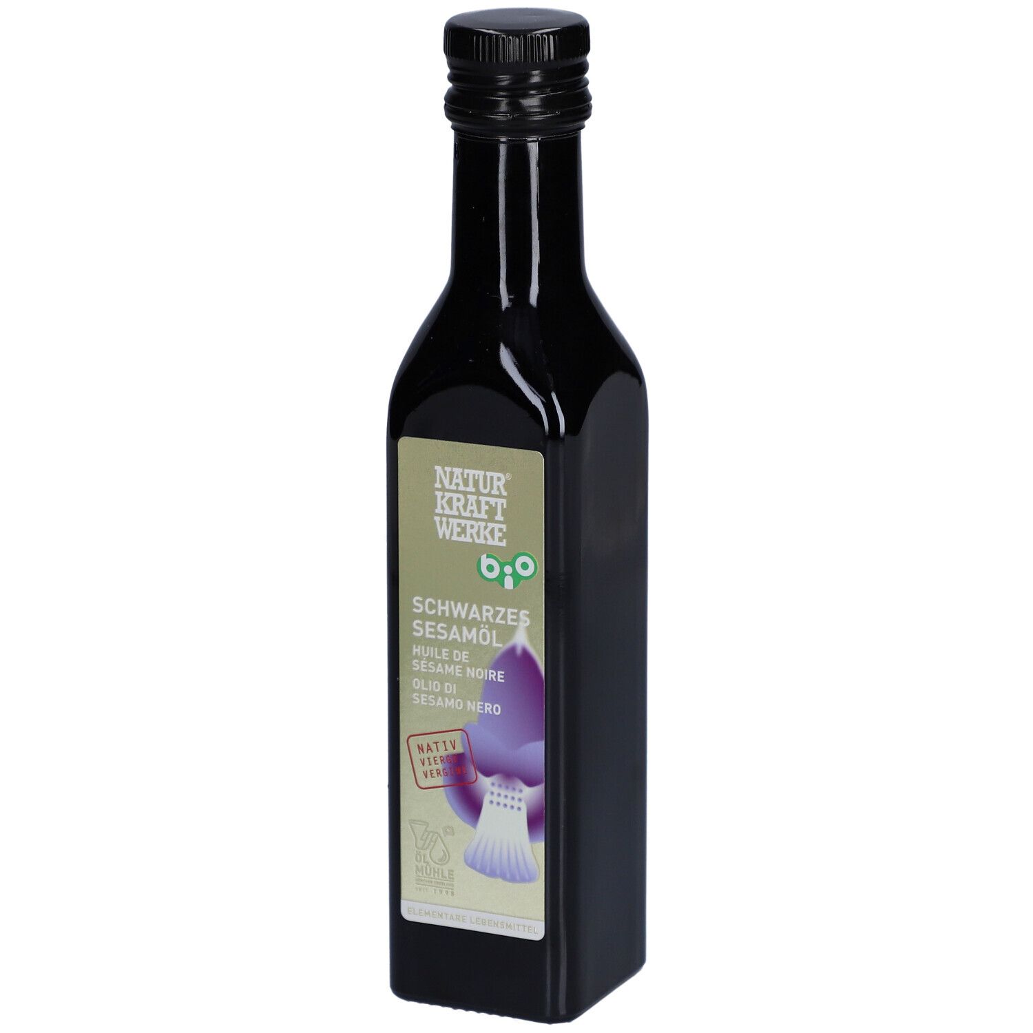 Zwarte glazen fles met zwarte dop. Etiket met productnaam en logo.