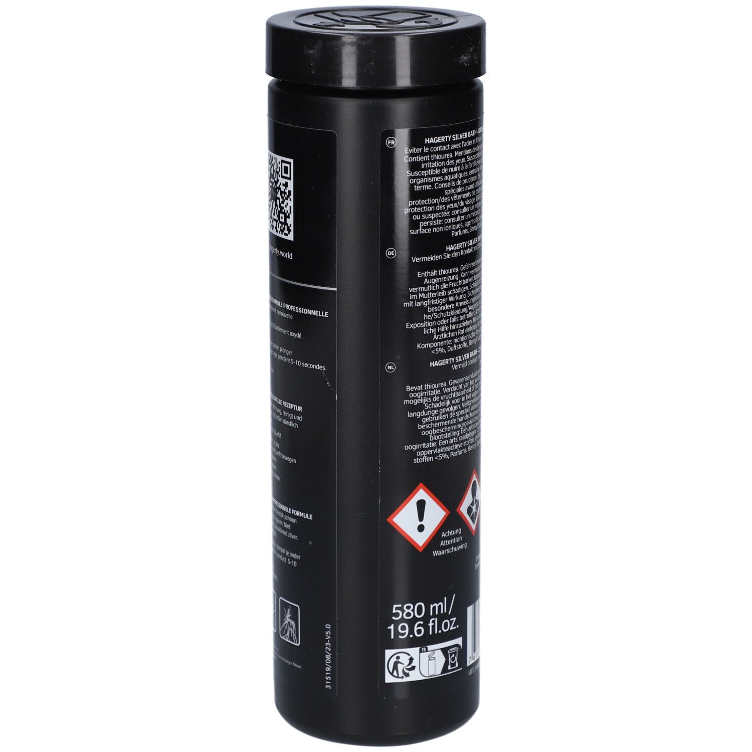 Zwarte fles, zijaanzicht. QR-code en waarschuwingen. Volume-aanduiding: 580 ml / 19.6 fl.oz.
