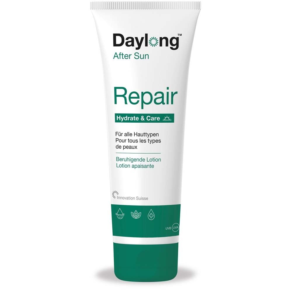 Witte tube met groene dop. Opschrift: Daylong After Sun Repair. Tekst: Hydrate & Care.