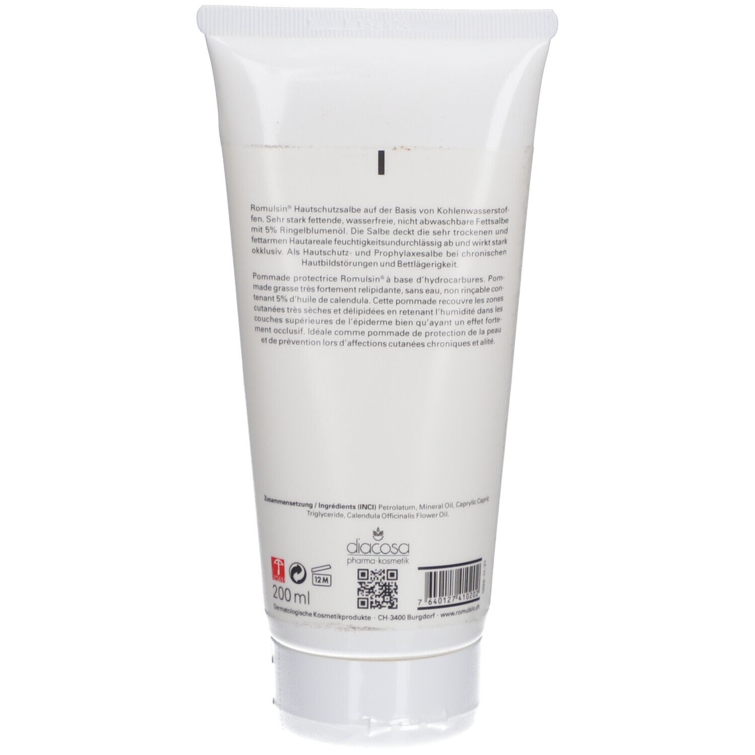 Achterkant van de crèmetube met tekst en ingrediënten. Fabrikantinformatie en QR-code.