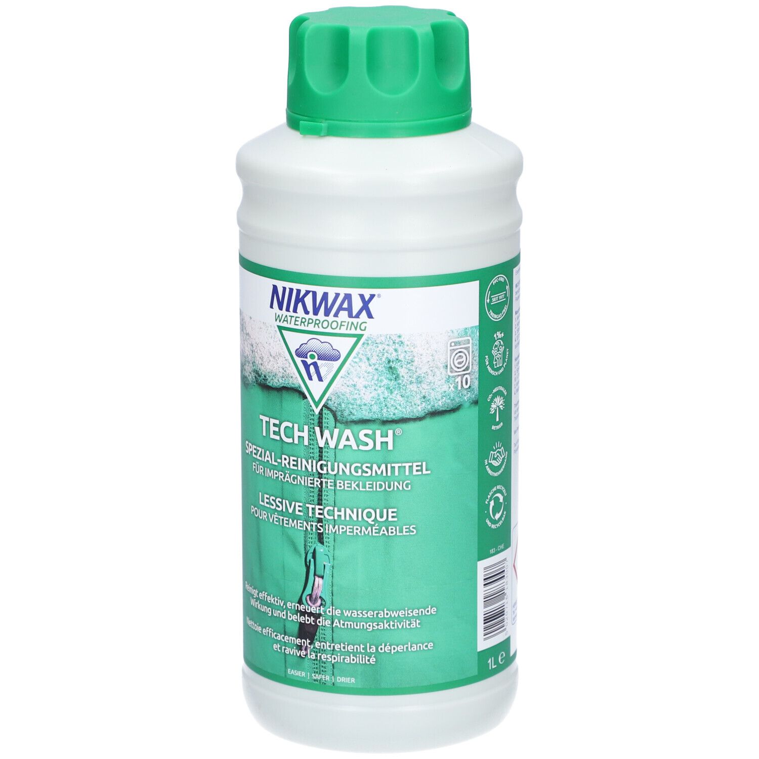 Witte fles met groene dop. Opschrift: Nikwax Tech Wash. Speciale reiniger voor geïmpregneerde kleding. Fles staat.
