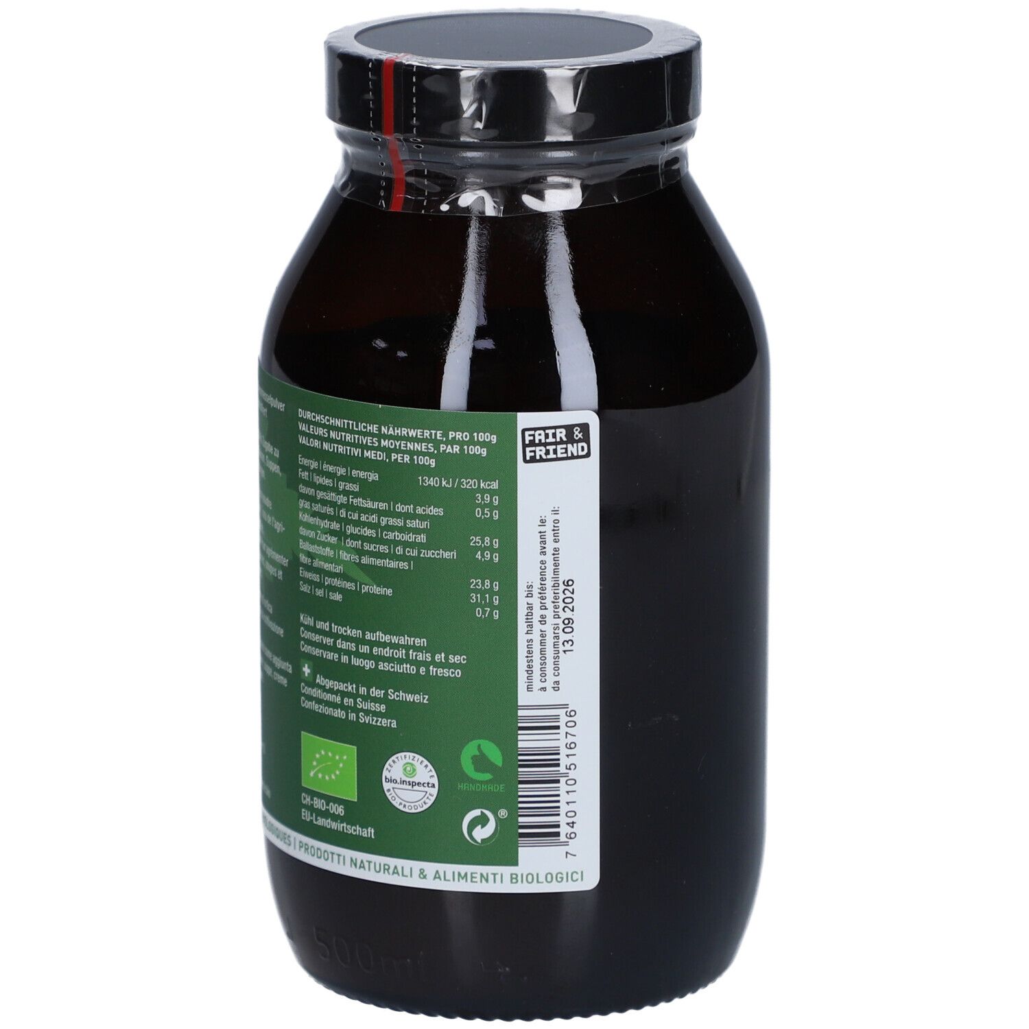 Bruine glazen fles met zwarte dop. Etiket met voedingswaarde en houdbaarheidsdatum. NATURKRAFTWERKE Ortie Poudre Demeter.