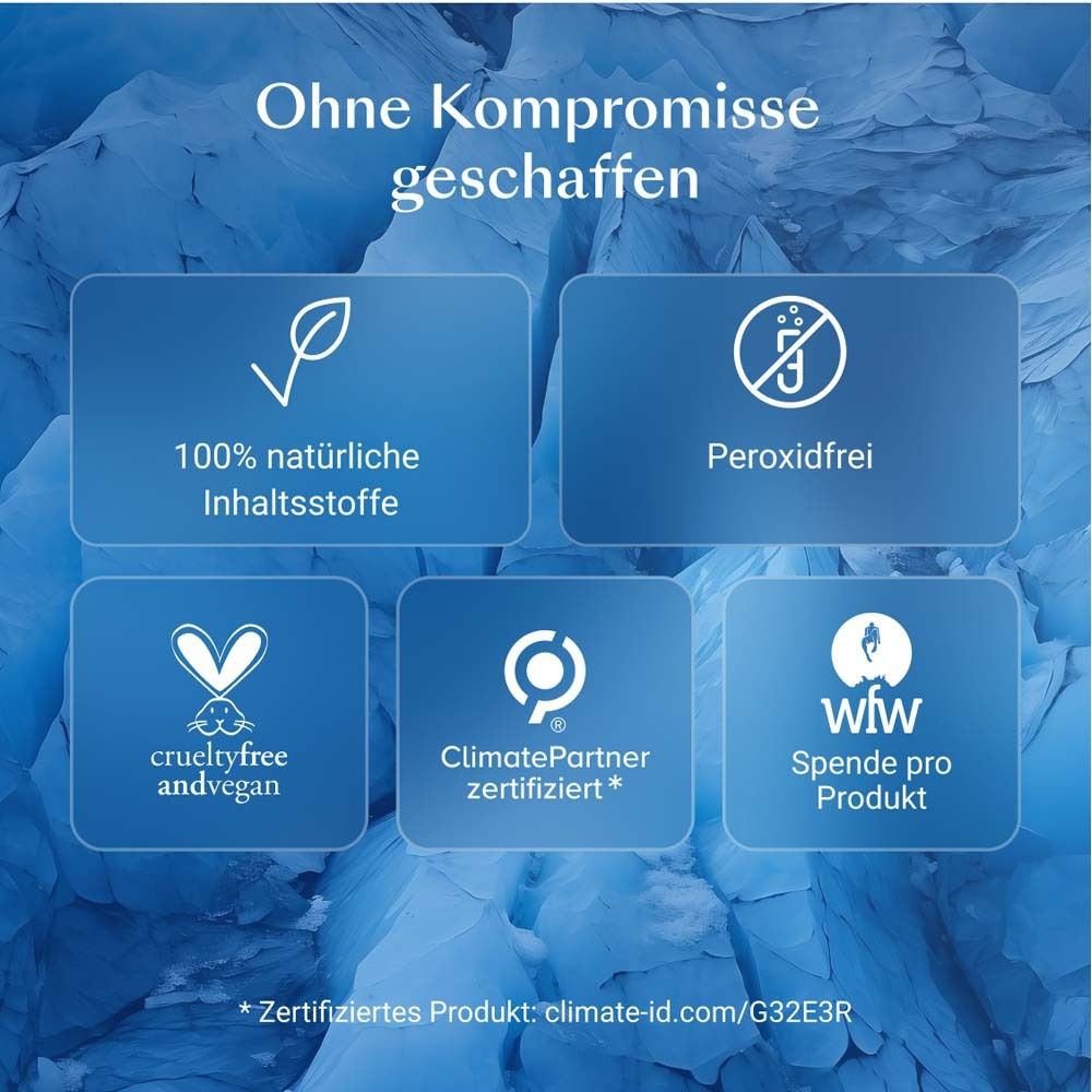 Fond bleu avec logos et texte. Texte: Ingrédients 100% naturels, sans peroxyde, crueltyfree andvegan, certifié ClimatePartner.
