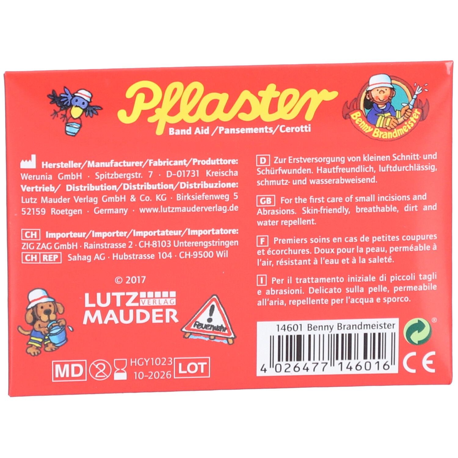 Achterkant van de pleisterverpakking. Tekst: Pflaster, Band Aid, fabrikant, informatie, waarschuwing, houdbaarheidsdatum, CE-markering.