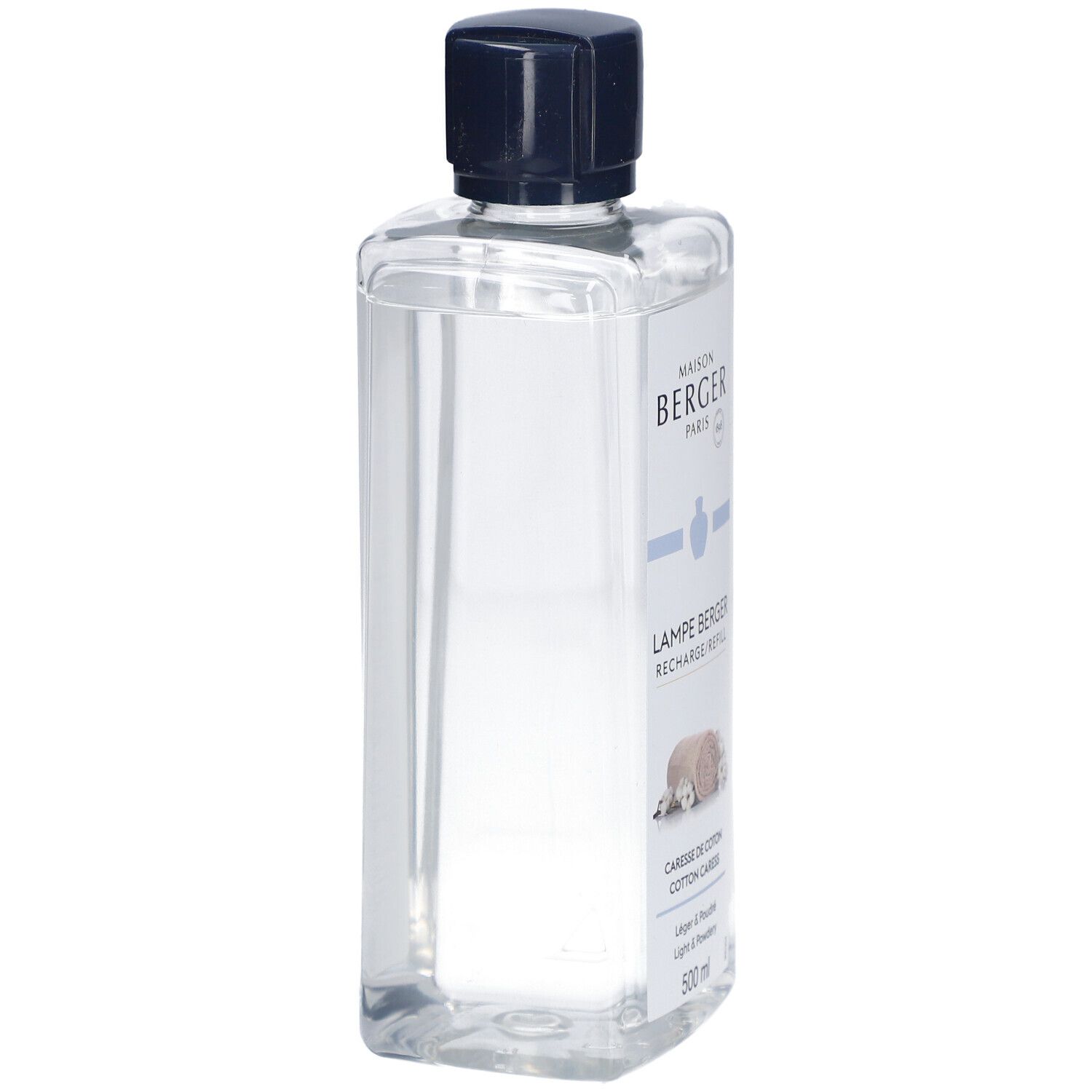 Recharge Lampe Berger Caresse de Coton. Bouteille transparente avec bouchon bleu. Étiquette blanche avec nom du produit et logo.