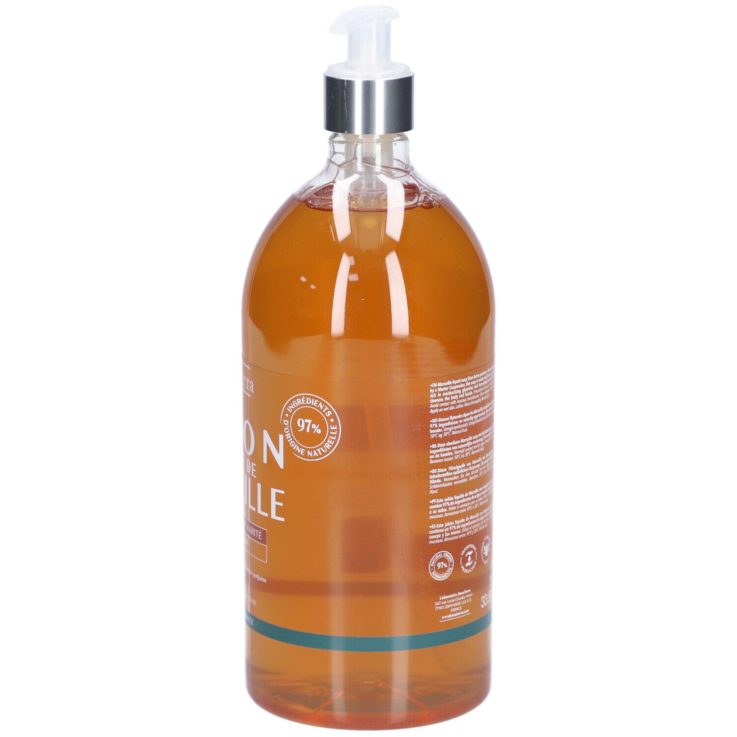 Achterkant van de vloeibare zeepfles. Opschrift: Savon Liquide de Marseille. 97% ingrediënten van natuurlijke oorsprong. Logo's.