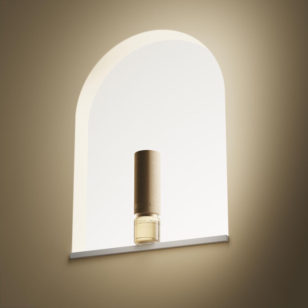 Flacon de sérum dans une niche. Bouchon doré, sérum doré.