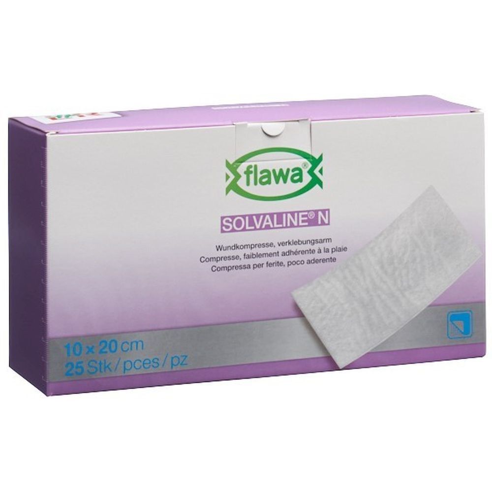 Verpakking Flawa Solvaline N kompressen. Doos met productnaam, afmeting 10x20 cm, 25 stuks. Kompres ernaast.