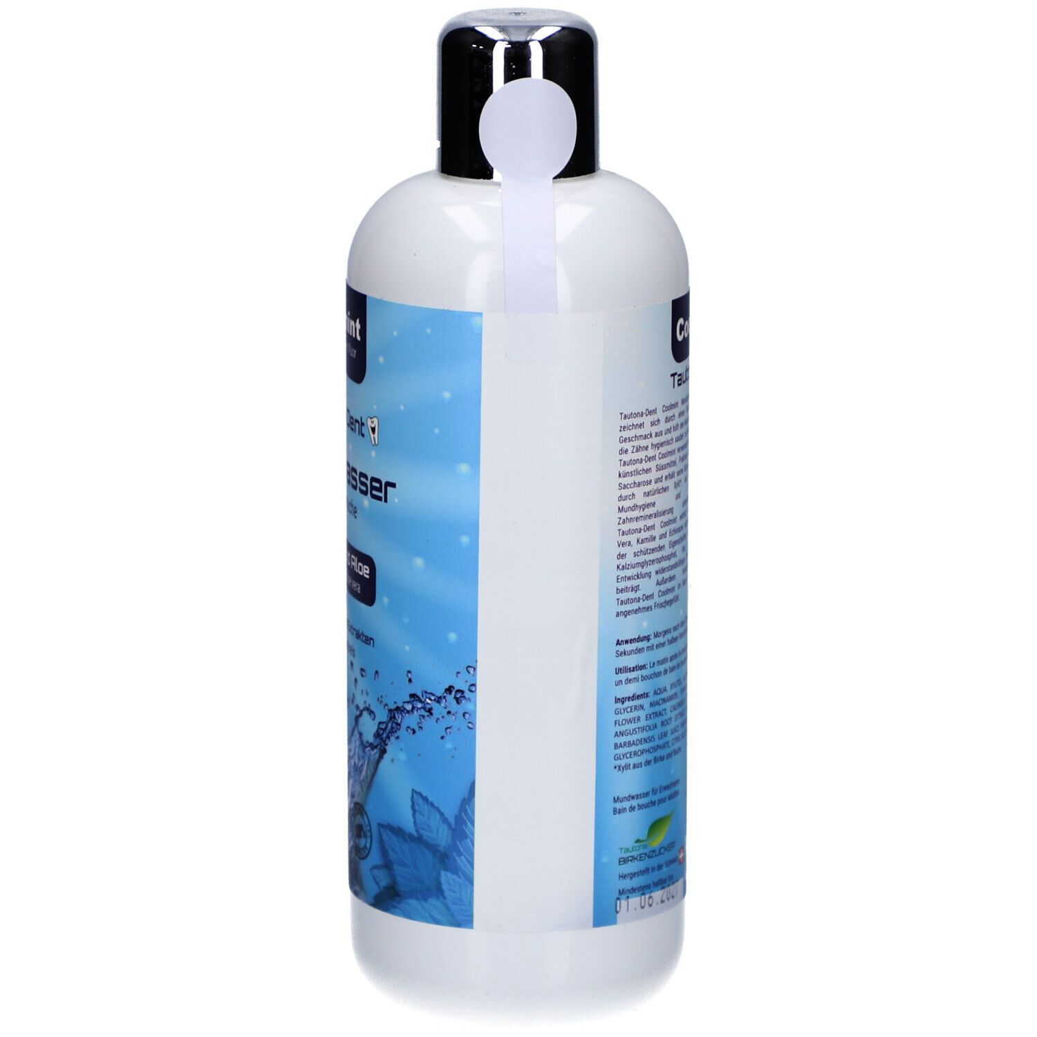 Witte fles met zilveren dop. Tekst en barcode op de zijkant. 500 ml.