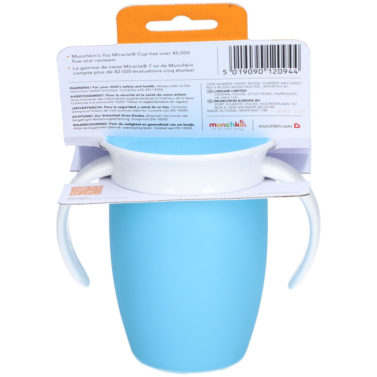 Blauwe beker met handvatten, achterkant van de verpakking. Tekst: munchkin, 7oz, 6M+, BPA-vrij. Waarschuwingen.