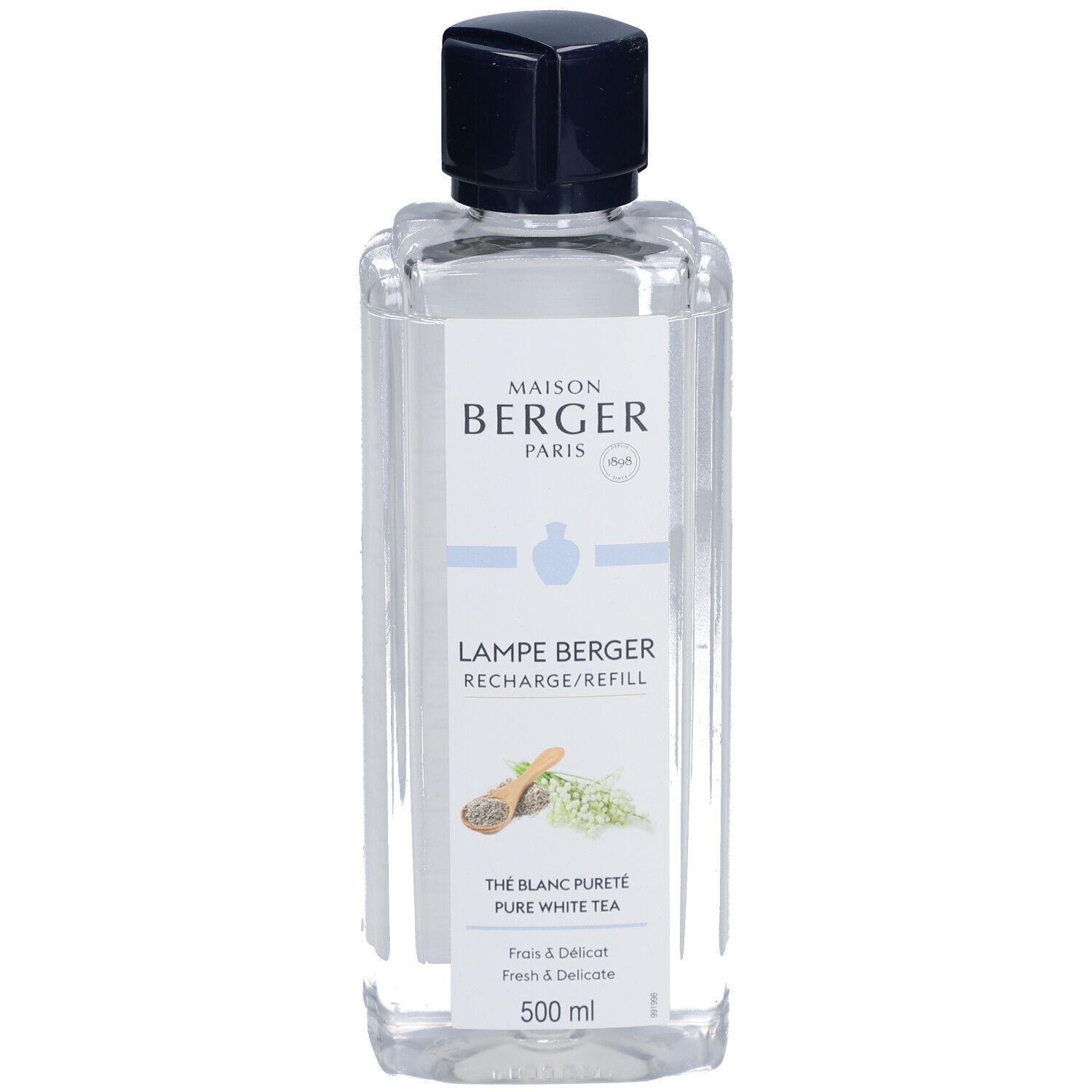 Flacon transparent avec bouchon noir. Étiquette avec texte: Maison Berger Paris, Thé Blanc Pureté. 500 ml.