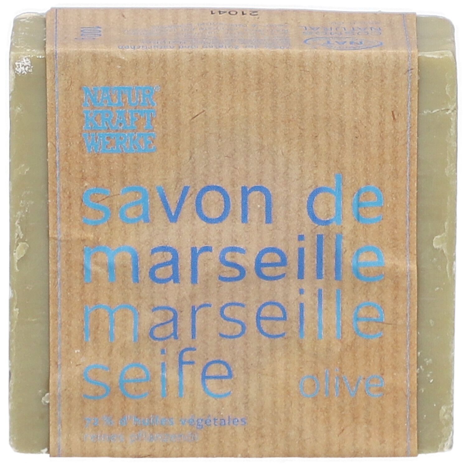 Zeep met papieren wikkel. Opschrift: Savon de Marseille, Marseille Seife, Olive. Merk Naturkraftwerke.