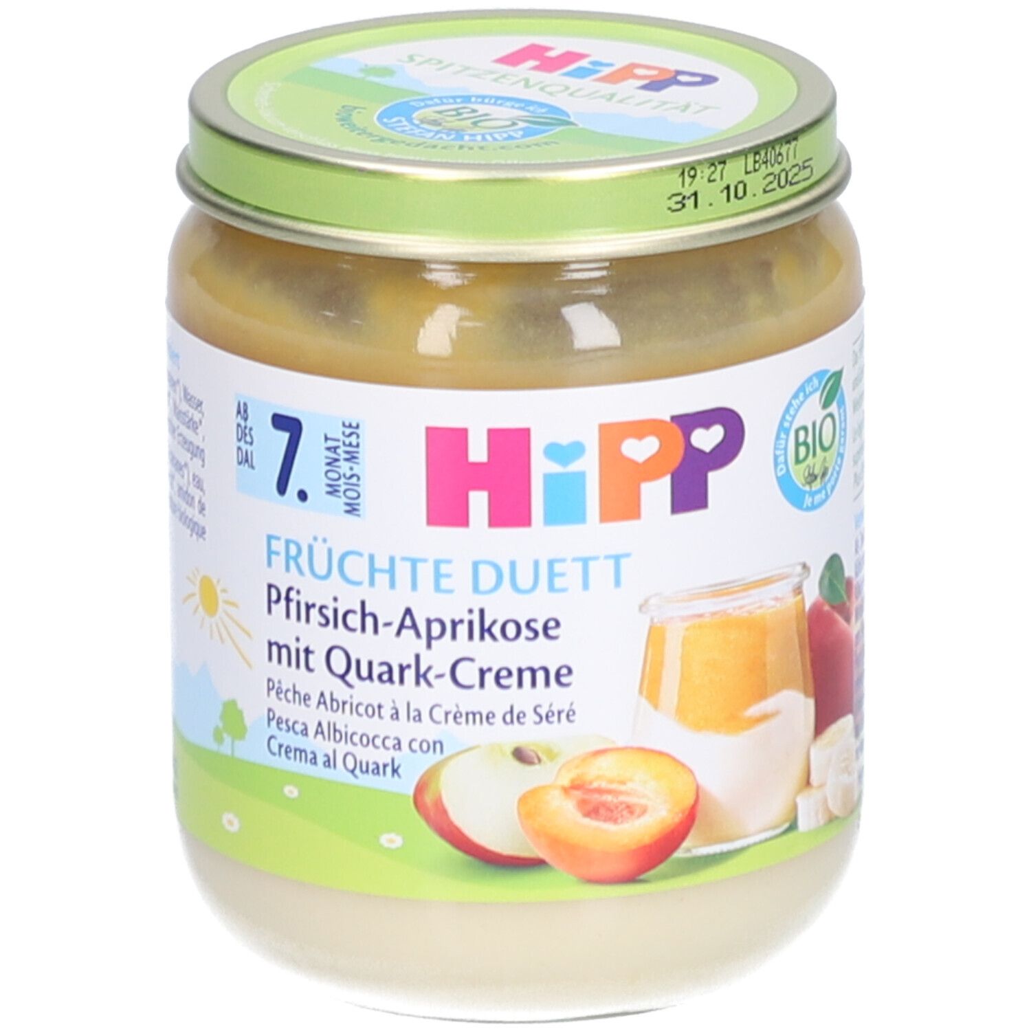 Potje fruitpuree. Opschrift: HIPP, Fruitduo Perzik-Abrikoos met Kwarkcrème. Bio-keurmerk. Houdbaarheidsdatum op deksel.