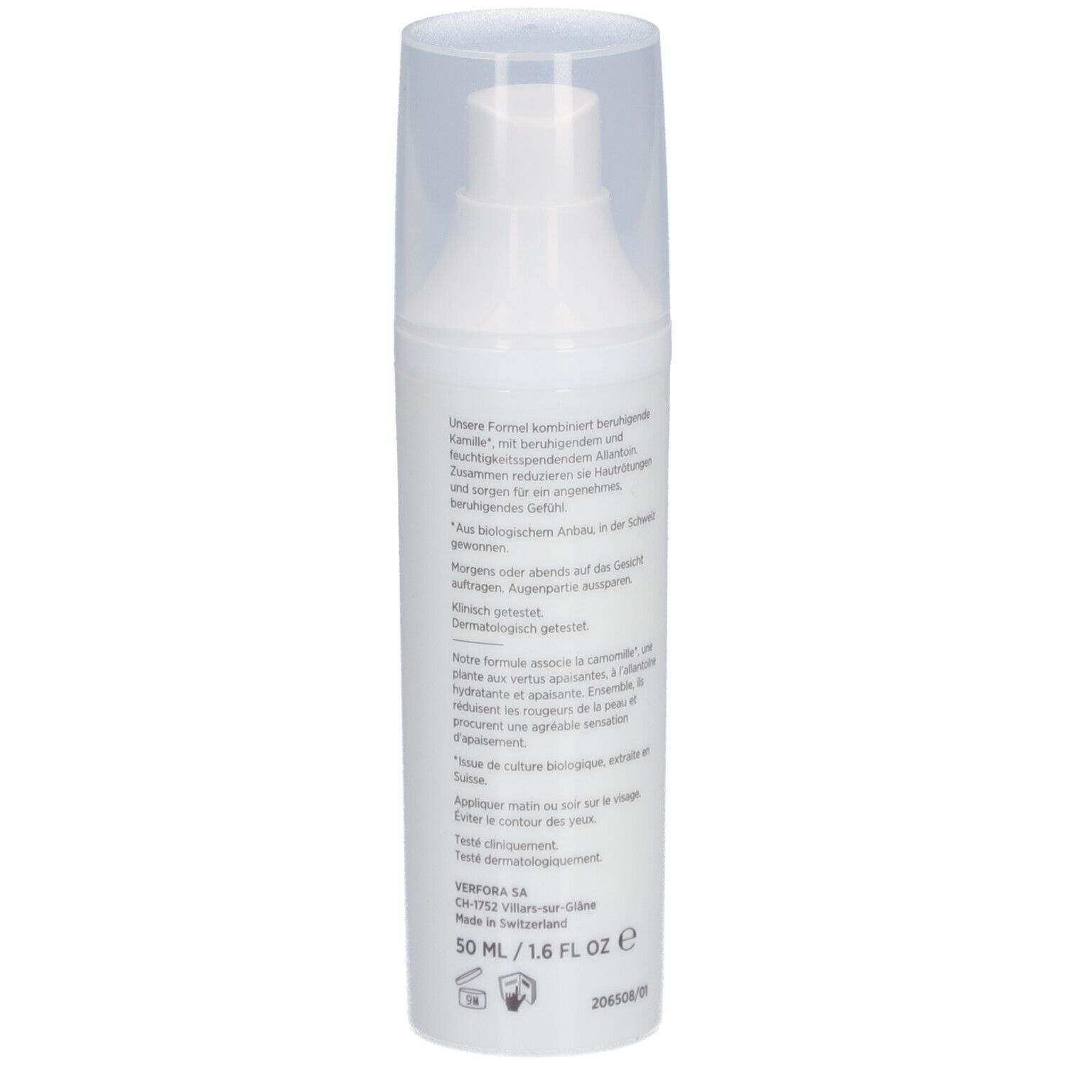 Flacon blanc avec pompe. Texte sur le côté. 50 ml / 1.6 FL OZ e. Fabriqué en Suisse.