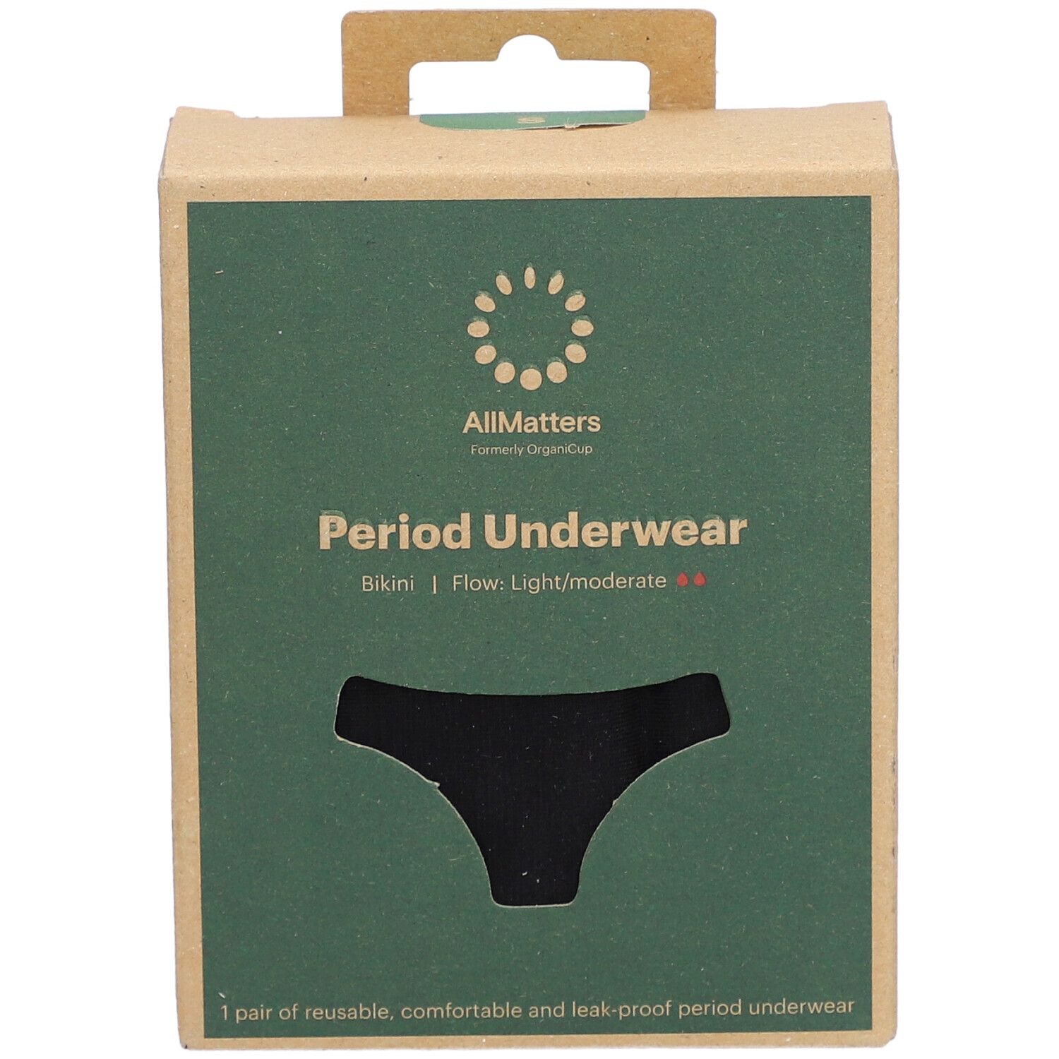 Zwarte menstruatieslip in verpakking. Merk: AllMatters. Bikini model, lichte tot matige flow. Doos.