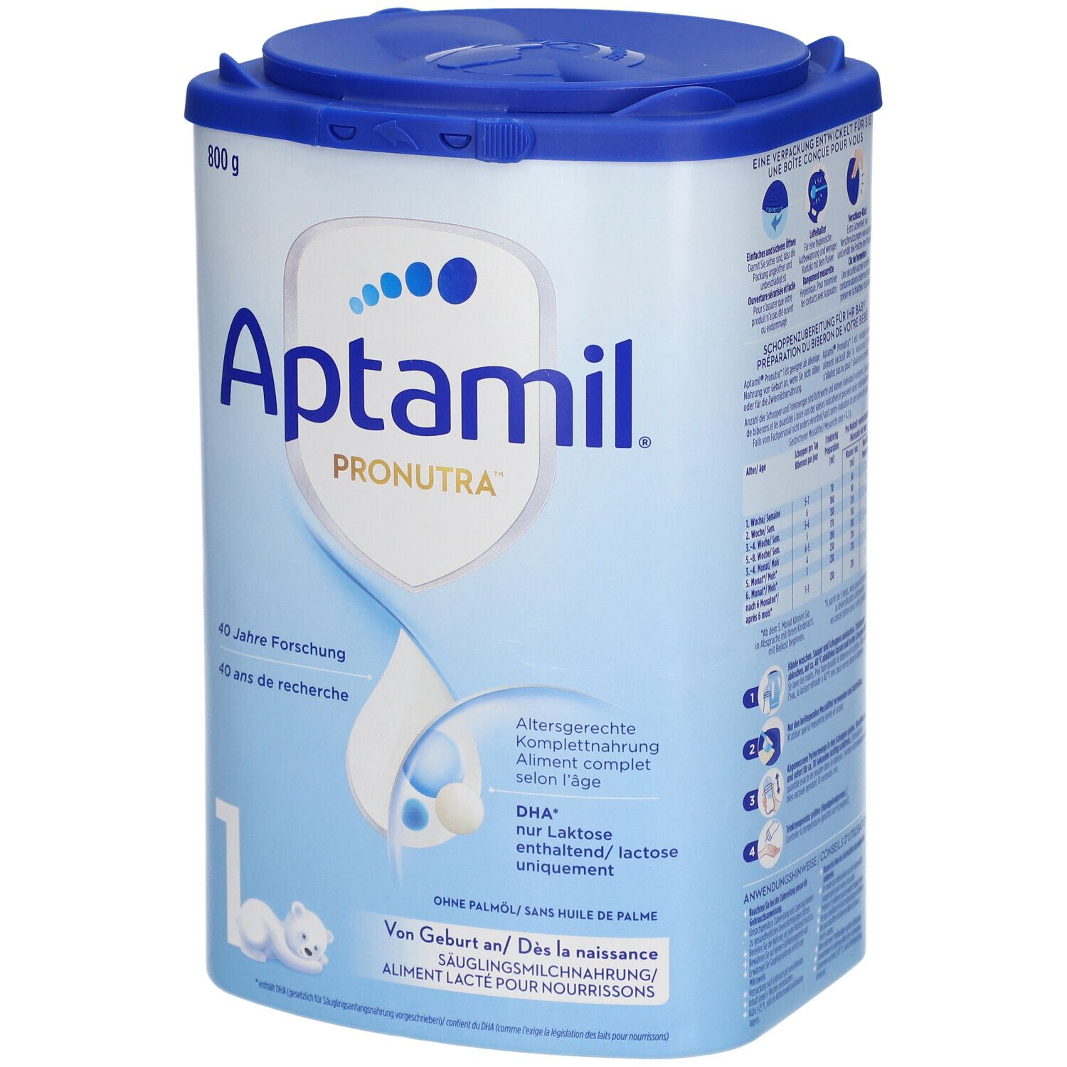 Boîte de lait en poudre Aptamil Pronutra 1. Boîte bleu et blanche avec couvercle. Contient 800g. Inscription : "DHA, seulement lactose".