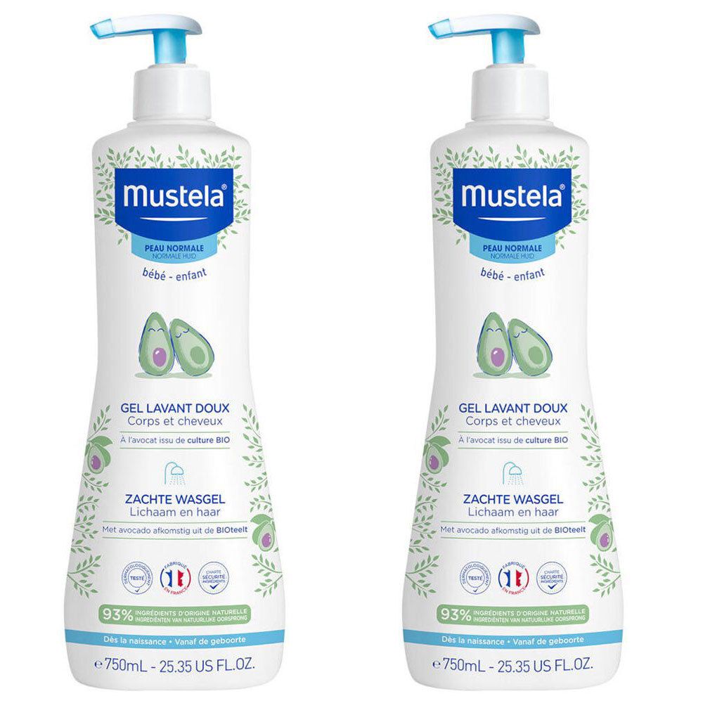 Twee witte flessen met blauwe pomp. Opschrift Mustela, avocado-illustratie, tekst in het Frans en Nederlands. 750ml.