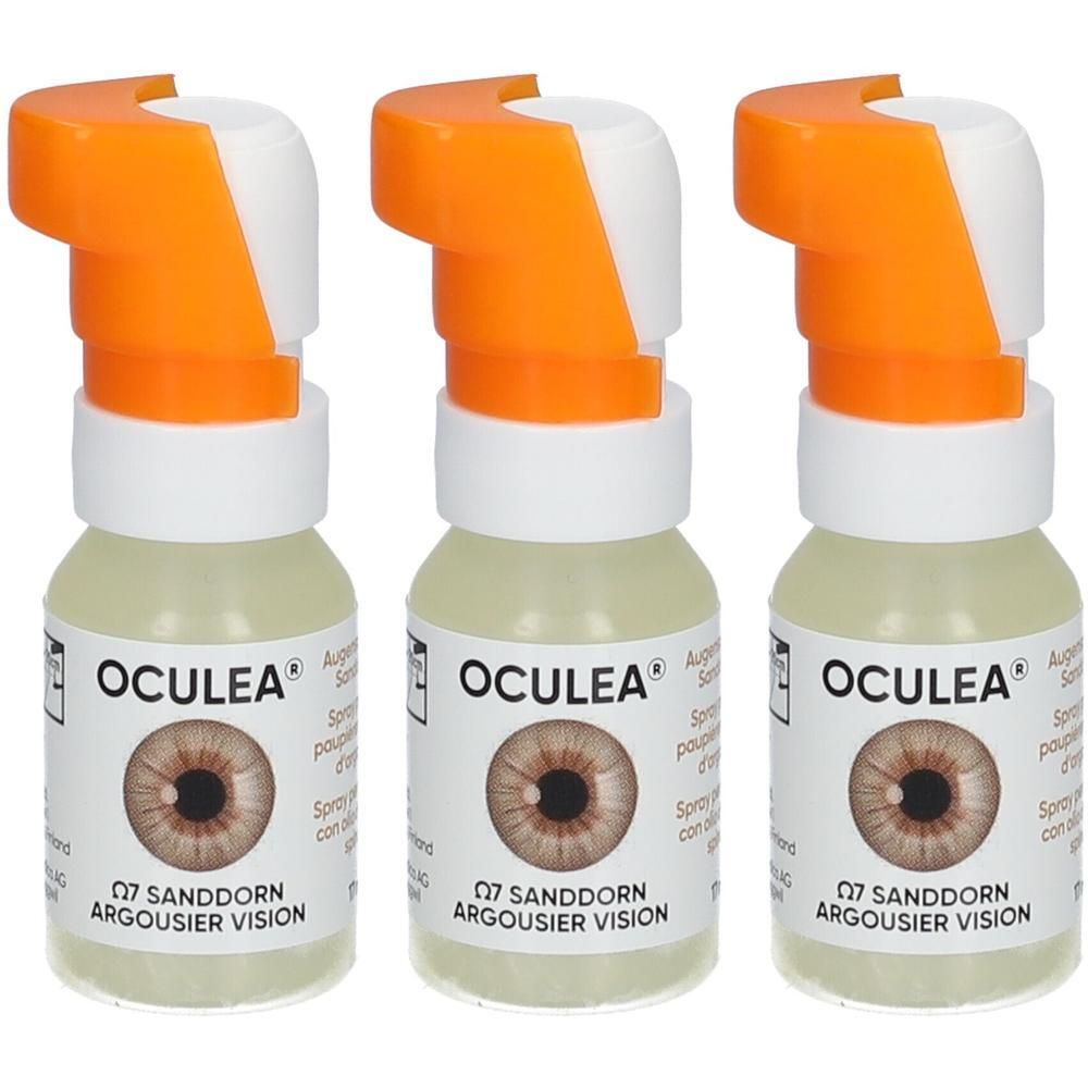 Trois flacons de spray oculaire OCULEA®. Flacons blancs avec têtes de pulvérisation orange. Inscription: OCULEA®, Q7 SANDDORN ARGOUSIER VISION.