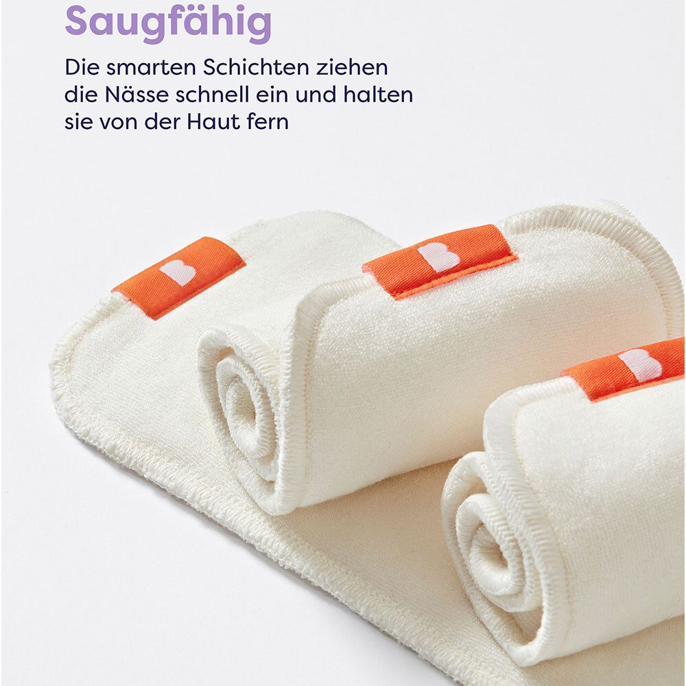 Trois inserts blancs roulés avec des accents orange. Texte en allemand : Absorbant. Sur fond blanc.