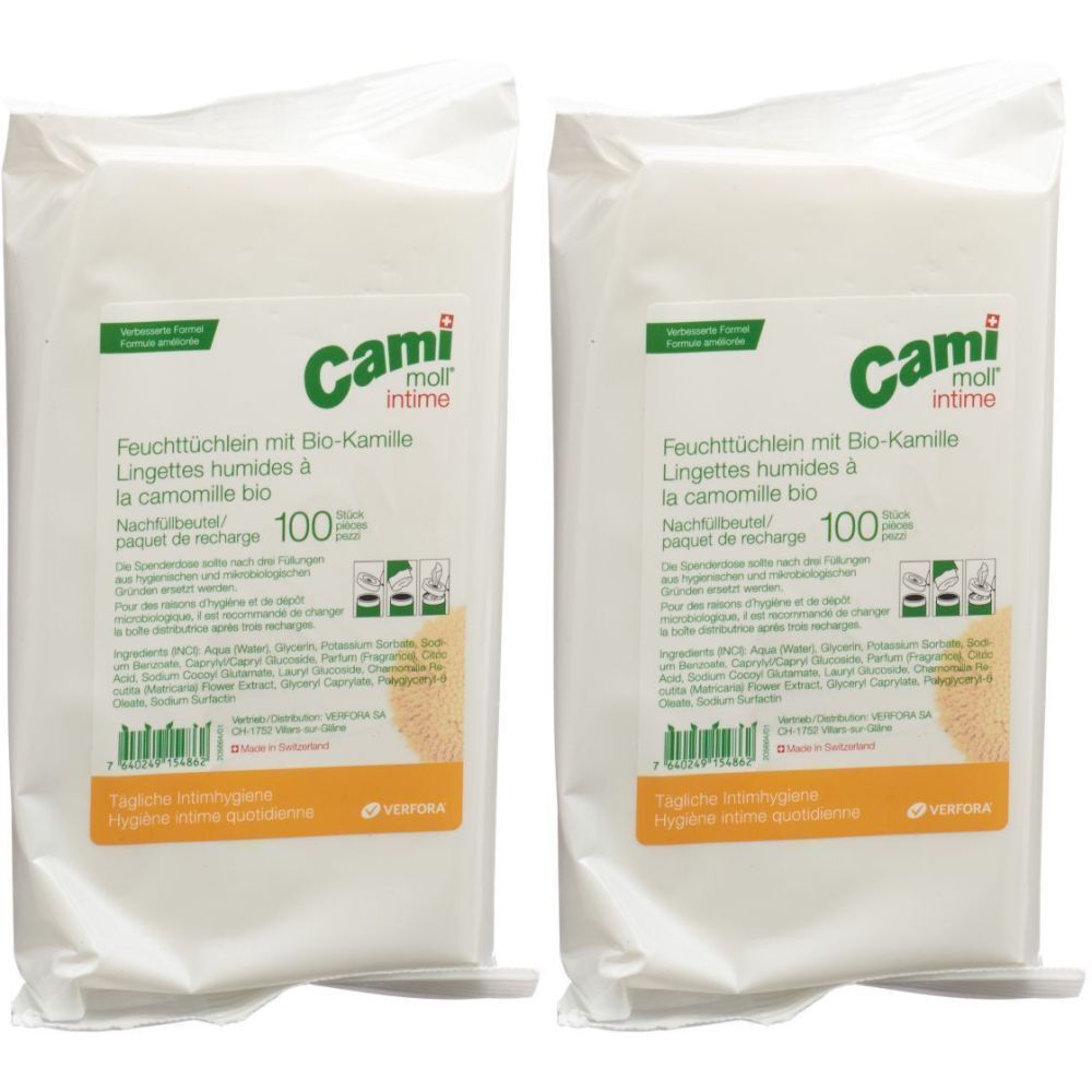 Twee witte zakken met vochtige doekjes. Opschrift: Cami moll intime, vochtige doekjes met bio-kamille, 100 stuks.