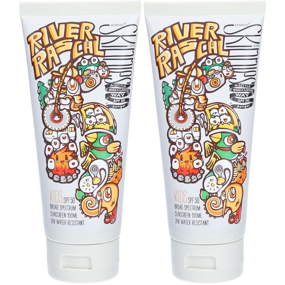 Twee tubes zonnebrandcrème met opdruk. Opschrift: RIVER RACAL KIDS SPF 50. Waterbestendig.