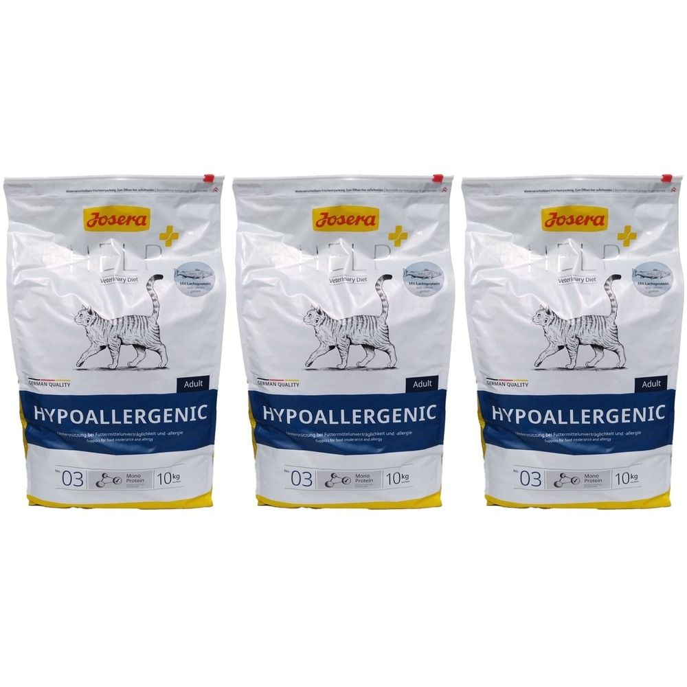 Drie zakken Josera Help Hypoallergenic kattenbrokken. Opschrift: Adult, Hypoallergenic. Afbeelding van een kat.