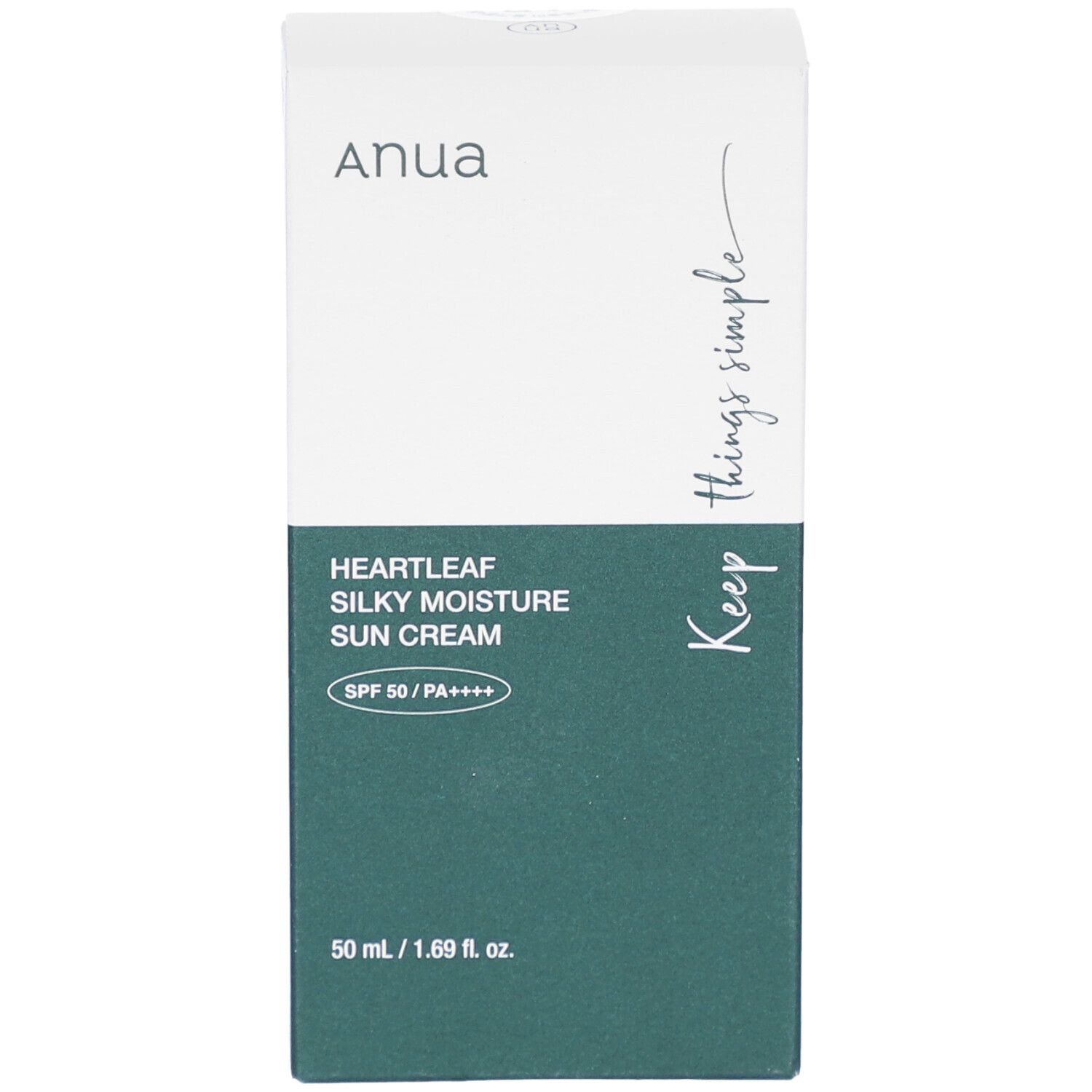 Boîte blanche et verte. Inscription: Anua, Heartleaf Silky Moisture Sun Cream SPF 50/PA++++. 50 ml/1.69 fl. oz. "Keep things simple".