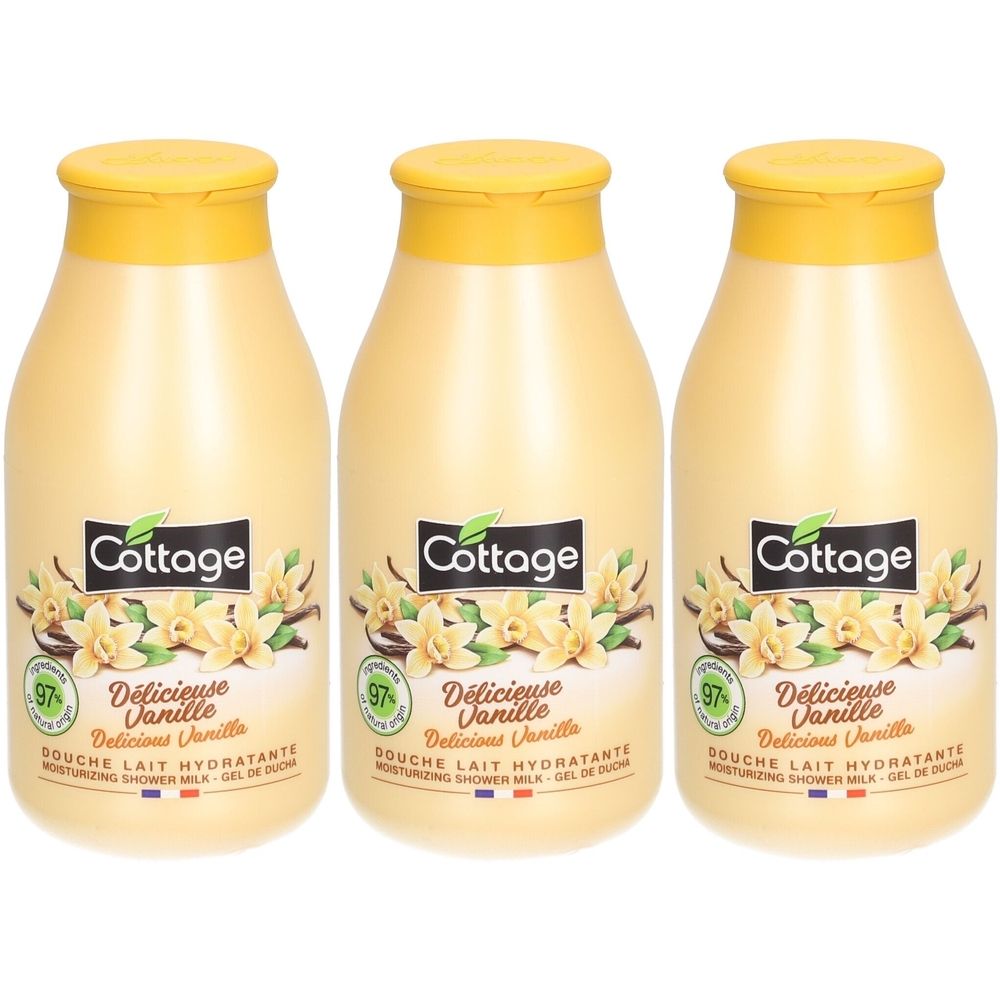 Trois bouteilles de lait de douche. Bouteilles beiges avec bouchons jaunes. Inscription : Cottage, Délicieuse Vanille, 97%.