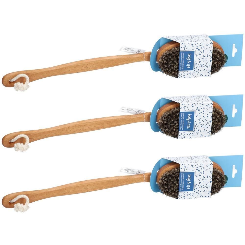 Trois brosses corporelles avec manche en bois et poils de crin/fibres végétales, chacune emballée.