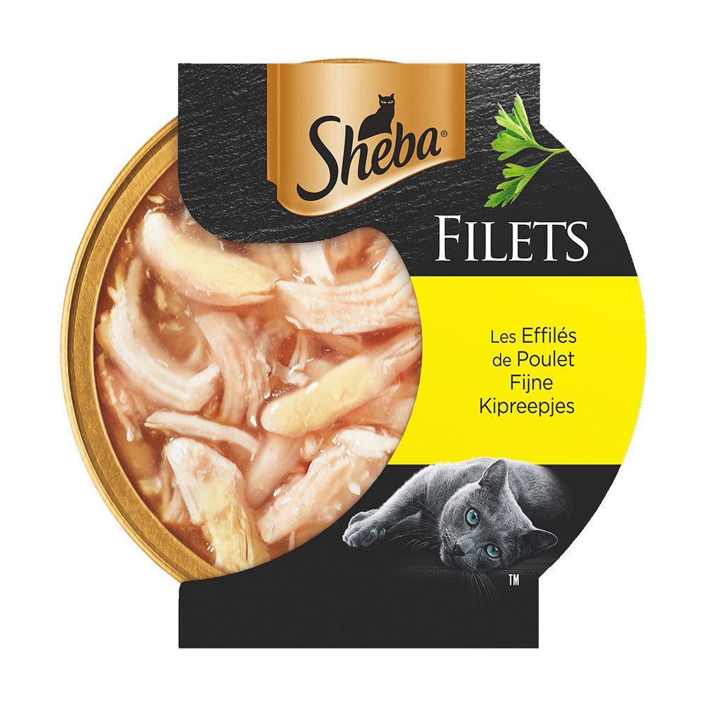 Sheba Filets en boîte. Boîte ouverte avec morceaux de filets de poulet. Fond noir avec chat et logo.