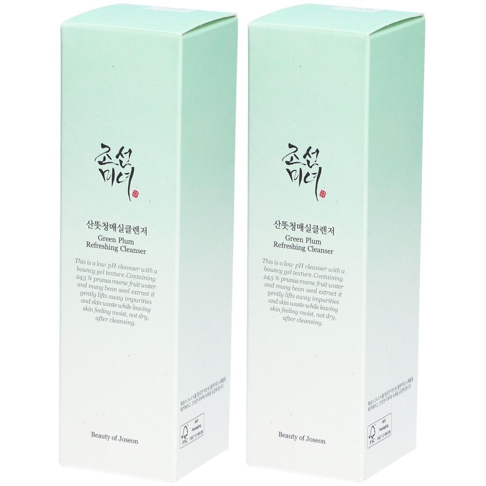 Twee groene rechthoekige dozen. Zwarte tekst: "BEAUTY OF JOSEON", Koreaanse karakters, "Green Plum Refreshing Cleanser".