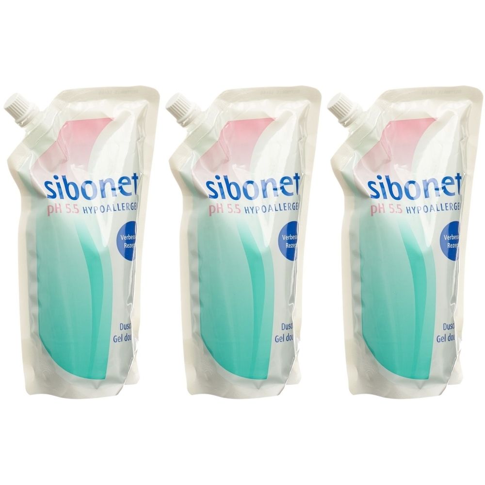 Trois recharges de gel douche. Sachets blancs avec contenu vert et bouchon à vis blanc. Inscription: SIBONET pH 5.5.