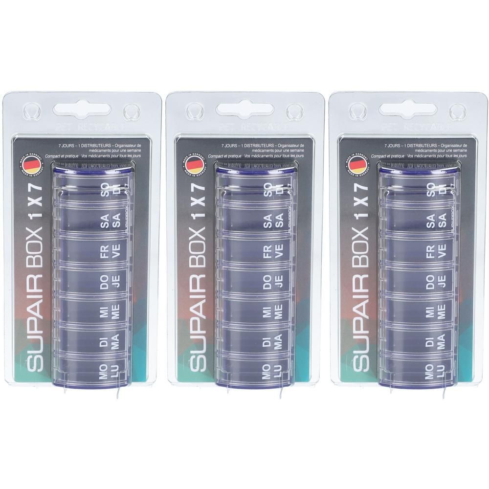 Drie blauwe pillendoosjes in blisterverpakking. Opschrift: SUPAIR BOX 1 X 7. Met dag aanduiding.